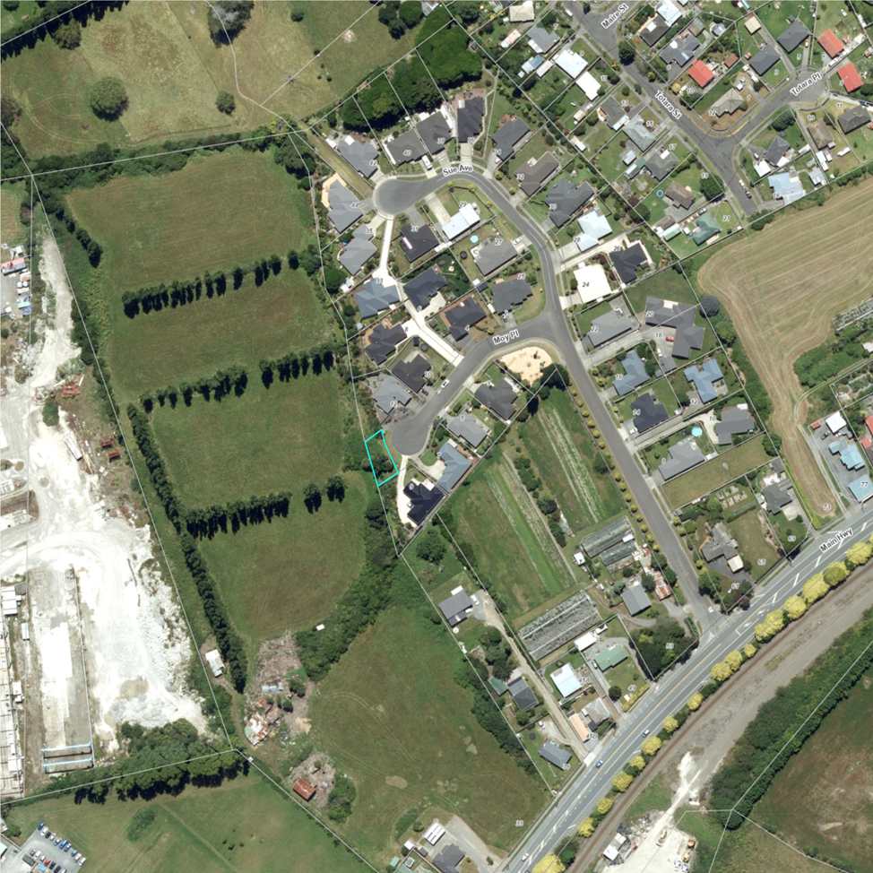 An aerial view of a town

Description automatically generated